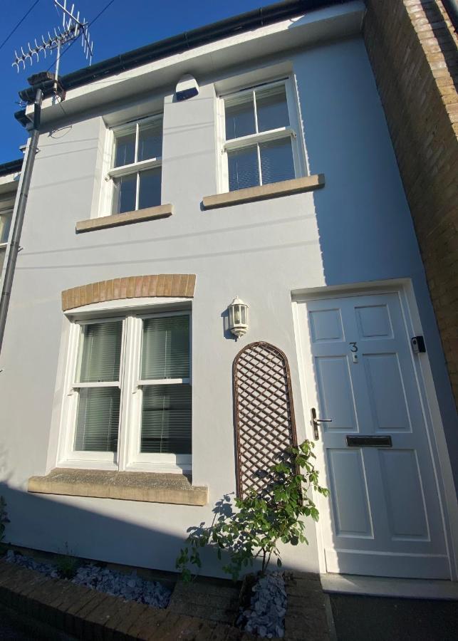 Modern Coastal Cottage 5 Minutes From The Ocean -Pet Friendly Ramsgate Luaran gambar